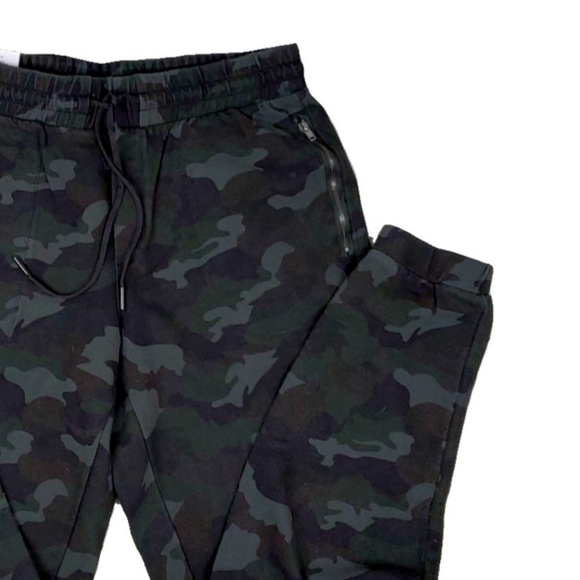 NWT 90 Degree $89Wmn Olive Camo Zip Pocket Joggers - Picture 5 of 8